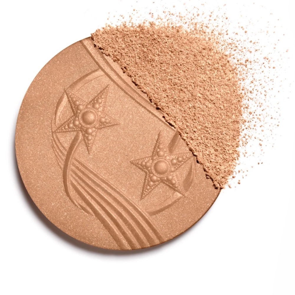 Chanel Illuminating Powder - Picture 3 of 10